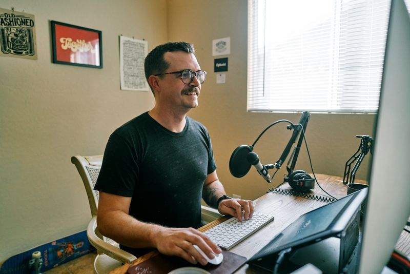 How to Plan a Podcast Recording Session That Feels Effortless
